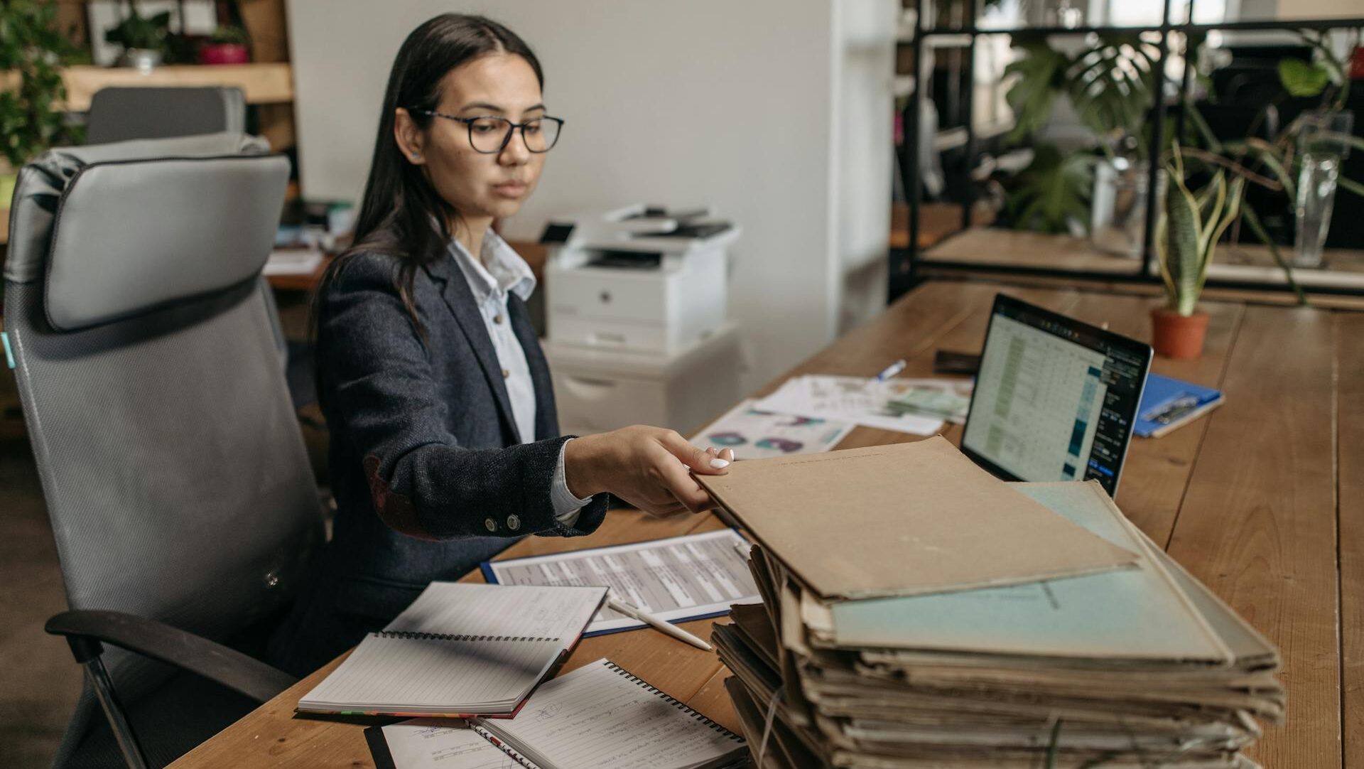 Prečo malé firmy stagnujú online aj interne (a ako to napraví digitalizácia)